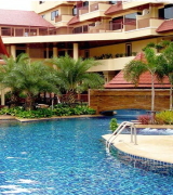 oE}u][g&Xp / Baumanburi Resort & Spa