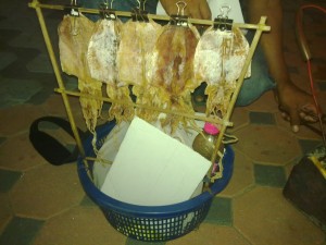 はい。こんな感じで売られています。