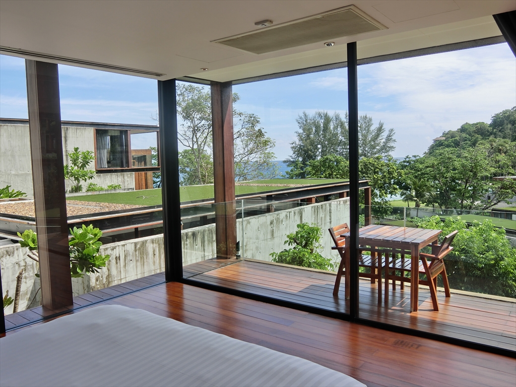 ベッドルーム / Pool Villa One Bedroom ( プールヴィラ 1ベッドルーム) / ザ ナカ プーケット ( THE NAKA PHUKET )