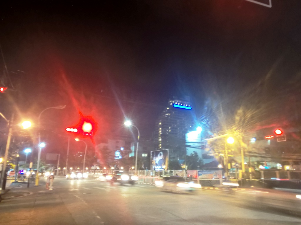 07月28日のパトンビーチ(Phangmuang Sai Kor Rd )