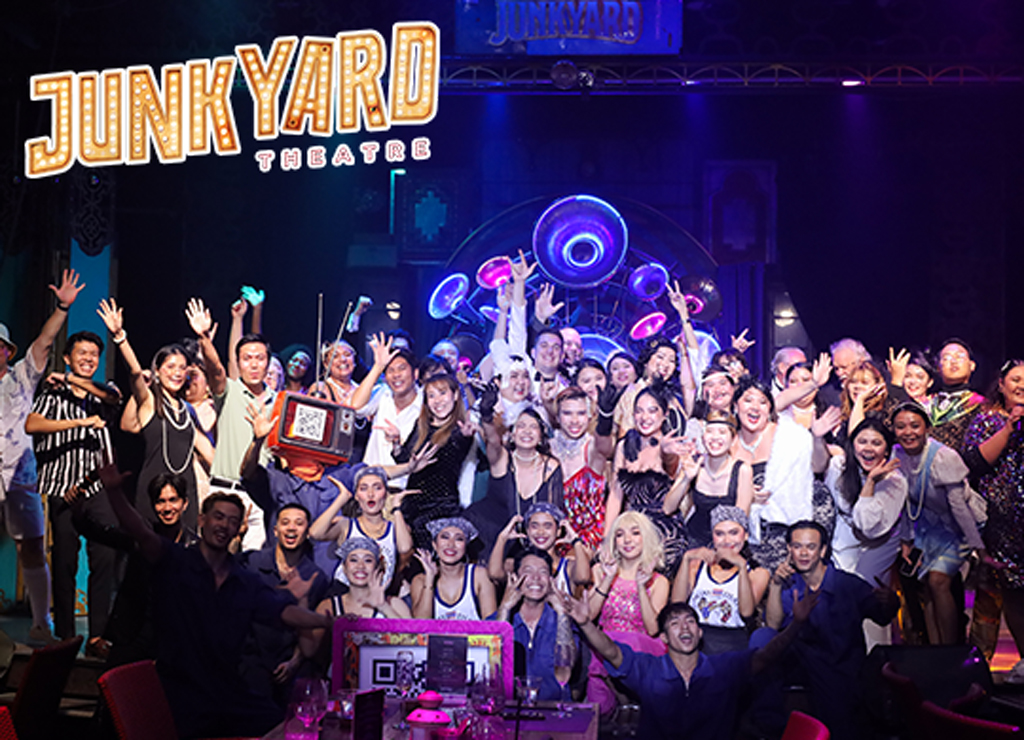 ジャンクヤードシアター ( Junkyard Theatre)