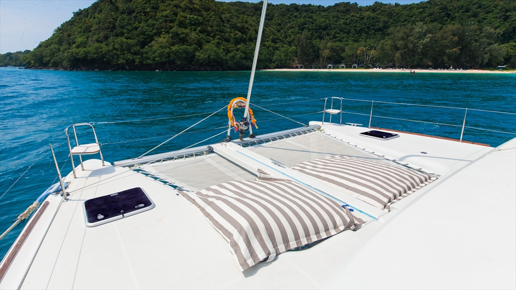 Nikorn Marine カタマラン