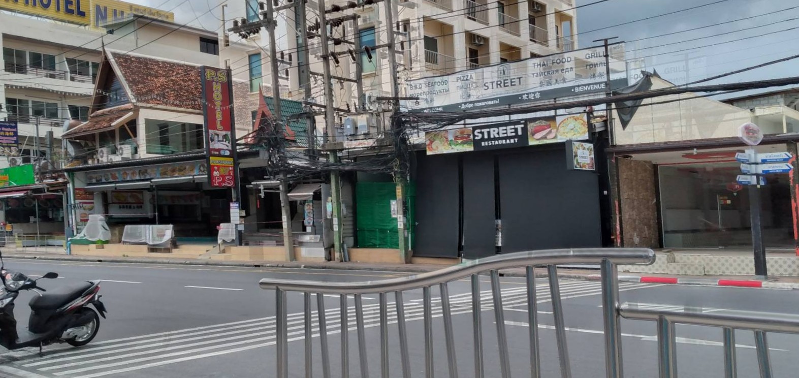 プーケット島・パトンビーチの街中・最近の風景