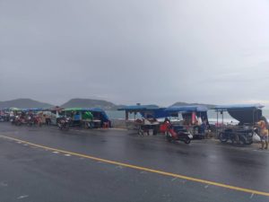 プーケット島・カリムビーチの屋台街
