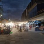 セントラルパトン前の屋台街　