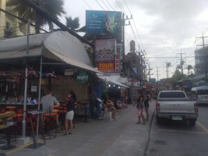 2022年02月13日のプーケット島・パトンビーチ・ロイヤルパラダイスホテル周辺の風景