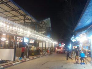 2022年03月12日のラワイ シーフードマーケット ( RAWAI SEAFOOD MARKET)の風景