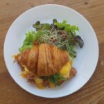 ラガ コーヒー / Raga Coffee (ระกา คอฟฟี่) / ラワイビーチのレストラン