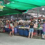 プーケット島・ChaoFa Road・ローカルマーケット最近の風景