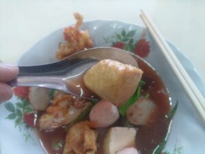 イエンタフォ / Sam Pee Nong Yen Ta Fo Noodle Restaurant　( サン ピーノング イエンタフォ ヌードル レストラン/ プーケットタウンのレストラン)