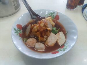イエンタフォ / Sam Pee Nong Yen Ta Fo Noodle Restaurant　( サン ピーノング イエンタフォ ヌードル レストラン/ プーケットタウンのレストラン)