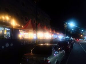 2022年05月03日・のプーケット島・パトンビーチ・Sawatdirak Road夜の風景