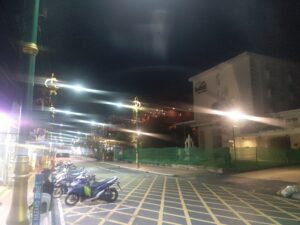2022年05月03日・のプーケット島・パトンビーチ・Sawatdirak Road夜の風景