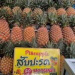 プーケット島内で見かけたフルーツの移動販売