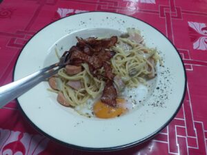 Nim Jaan Yai Baanmom / パトンビーチのローカルレストラン