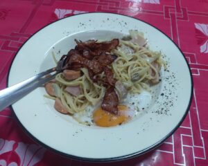 Nim Jaan Yai Baanmom / パトンビーチのローカルレストラン