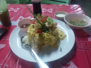 Nim Jaan Yai Baanmom / パトンビーチのローカルレストラン