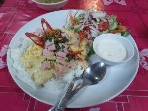 Nim Jaan Yai Baanmom / パトンビーチのローカルレストラン
