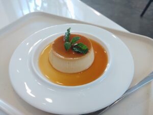ROOF Pudding and Cafe / プーケットタウンのカフェ