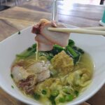 人気ローカルラーメン屋台(ワンタン入りのラーメンの移転