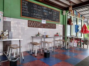 Young Yen Ta Fo Restaurant / เยาว์ เย็นตาโพ　( ヤンイエンタフォ ) / プーケットタウンのレストラン)