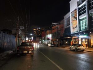 プーケットタウン・ロビンソンデパート周辺の夜景