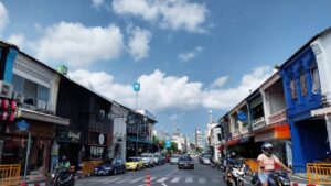 2023年05月16日・プーケット島・プーケットタウン・ヤワラート通りの風景