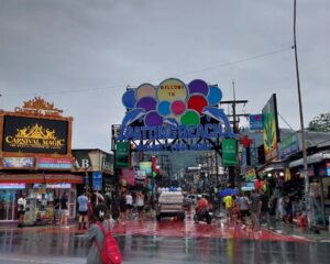 2023年05月21日のプーケット島・パトンビーチの風景
