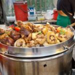 Por Tor Festival in Phuket Town (プーケットタウンの中華式お祭り) の風景その2