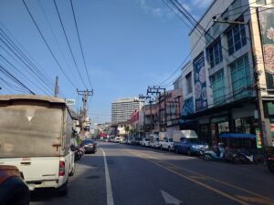 最近のプーケットタウン・ロビンソンデパート周辺