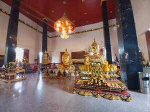 ワット・プラ・トーン ( Wat Phra Thong )
