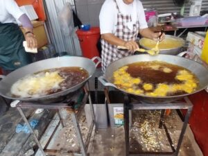 ベジタリアン・フード (プ−ケット・ベジタリアン・フェスティバルで食べれる物)