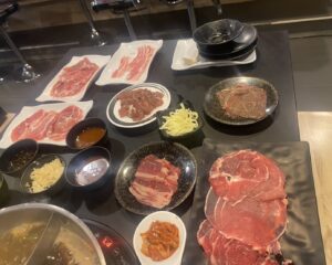 SHABUSHI (しゃぶし) / 食べ放題のレストラン