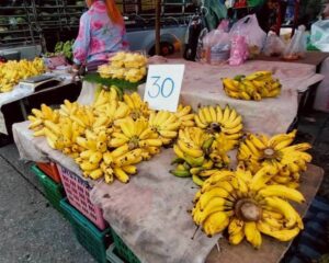 プーケット島・プーケットタウン・ラノーン通り ( Soi Phisai Sapphakit )の青空市場