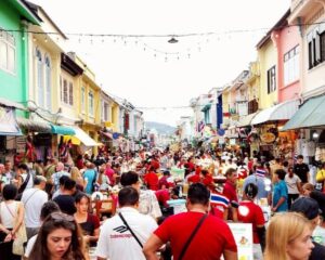 2025年08月10日・プーケット島・オールドタウン・サンデーナイトマーケットの風景